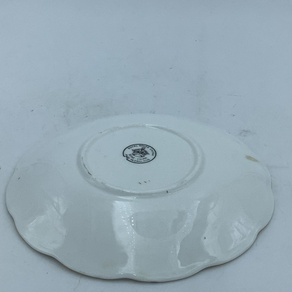 Royal Dover English Bone China Floral Bouquet Teacup and Saucer - Picture 8 of 11